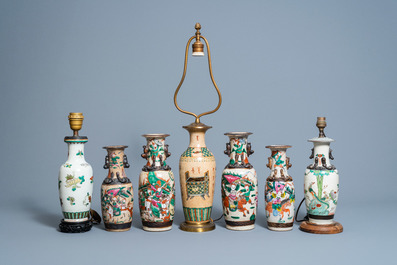 A varied collection of Chinese Nanking crackle glazed famille rose and verte porcelain, 19th/20th C.