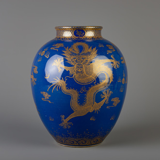 A Chinese gilt dragon decorated blue ground vase, 19th/20th C.