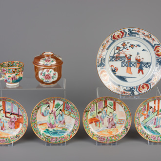 A varied collection of Chinese porcelain, 18th/19th C.