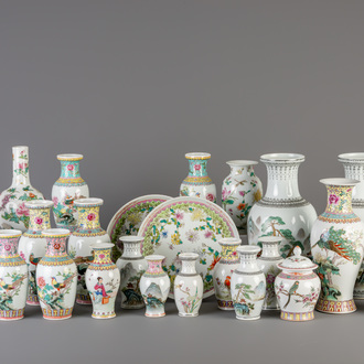 A large varied collection of Chinese famille rose porcelain, 20th C.