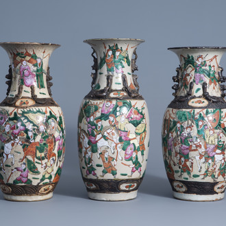 Three Chinese Nanking crackle glazed famille rose vases with warrior scenes, 19th C.