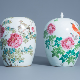 Two Chinese qianjiang cai jars with birds among flower branches, 19th/20th C.