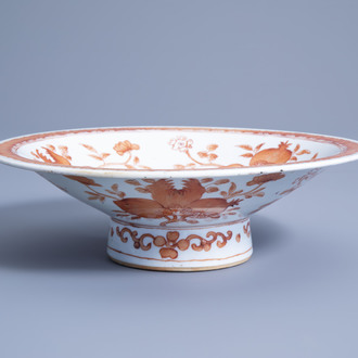 A Chinese bowl with iron red and gilt 'nine peaches' design, 19th C.