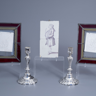A pair of silver plated candlesticks, two lithophanes and a tile mural, various origins, 19th/20th C.