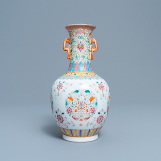 A Chinese famille rose vase with floral design, Qianlong mark, Republic, 20th C.