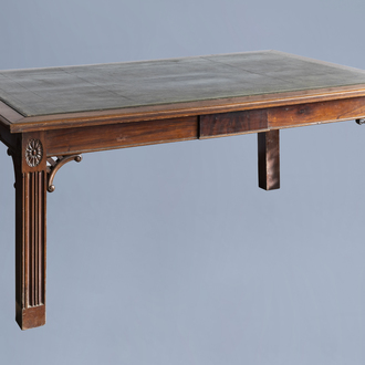 An English George II mahogany library table with a gilt tooled green leather top, 18th C.