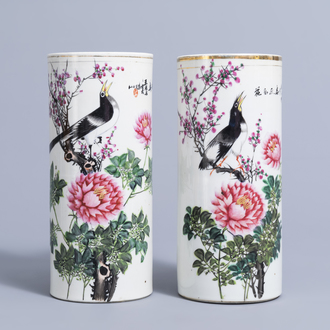 Twee Chinese qianjiang cai hoedensteunen met vogels op bloesemtakken, 19de/20ste eeuw