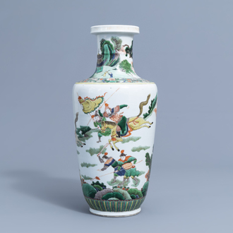 A Chinese famille verte 'warrior' vase, 19th/20th C.