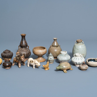 Une collection variée de céramiques asiatiques, e.a.. Chine et Asie du Sud-Est, 16ème siècle et après