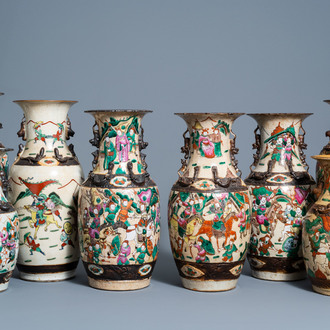 A varied collection of eight Chinese Nanking crackle glazed famille rose and verte vases with warrior scenes, 19th/20th C.