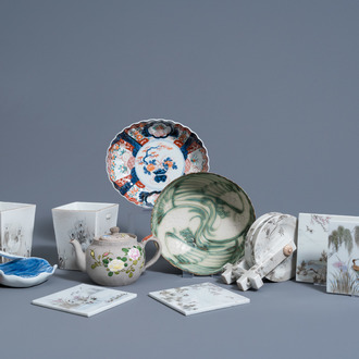 A varied collection of Japanese porcelain, Meiji and later, 19th/20th C.
