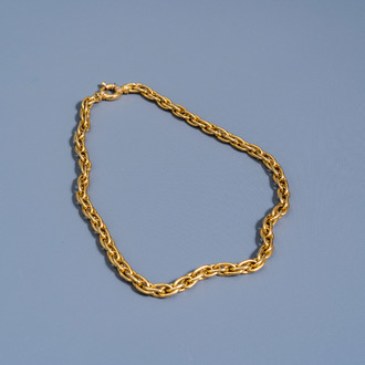 Een halsketting in 18 karaat geel goud, 20ste eeuw