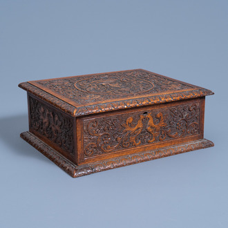 A French Louis XIV 'bois de Bagard' or 'bois de Sainte Lucie' box, 17ème/18ème siècle