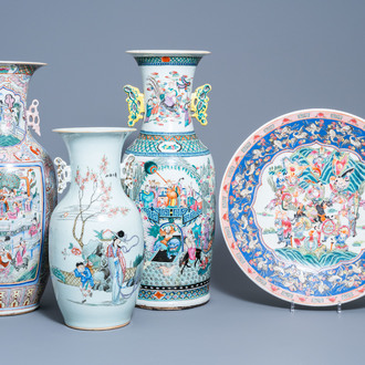 Three various Chinese famille rose vases and a 'warrior' charger, 19th/20th C.