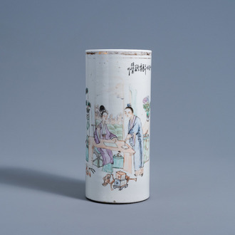 A Chinese qianjiang cai hat stand with most probably Ban Zhao and her servant, 19th/20th C.