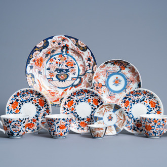 A varied collection of Japanese Imari porcelain with floral design, Edo/Meiji, 18th/19th C.