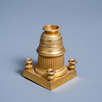 A French Directoire or Empire gilt bronze inkwell, early 19th C.