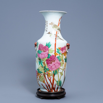 A Chinese qianjiang cai vase with birds among blossoming branches, 19th/20th C.