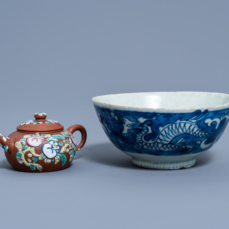 A Chinese blue and white 'dragons' bowl and a Yixing enamel teapot with floral design, Ming and 19th C.