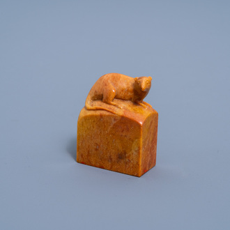 A Chinese Shoushan soapstone stamp with a rat, 20th C.