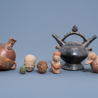 A varied collection of South American pottery and sculptures, a.o. Mexico and Peru, ca. 1500 B.C. and/or later