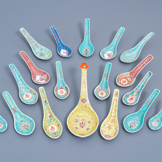 A varied collection of Chinese famille rose yellow, blue, red and turquoise ground spoons, 20th C.