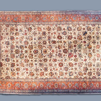 An Oriental Nain rug with floral design, wool on cotton, Iran, 20th C.