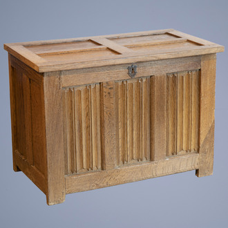 A Gothic revival oak wood chest, 19th C. and earlier