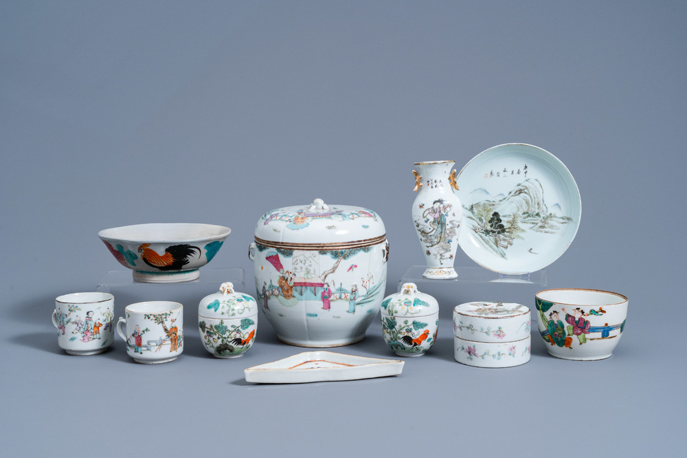 A varied collection of Chinese famille rose and qianjiang cai porcelain, 19th/20th C.